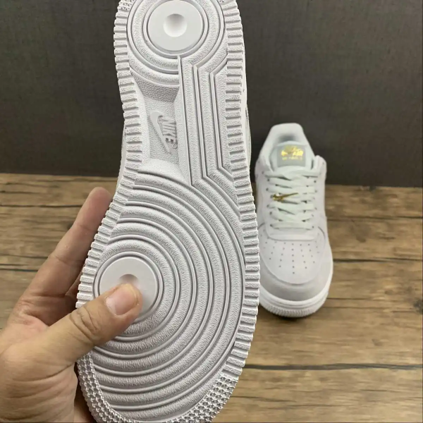 AF1 Light Gary