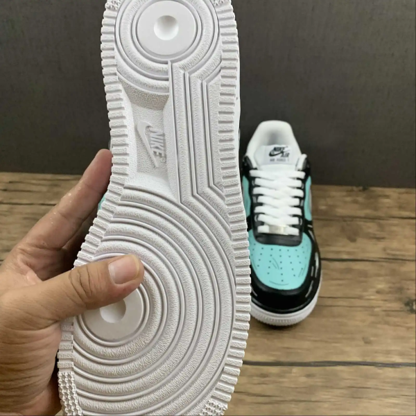 AF1 Light Green