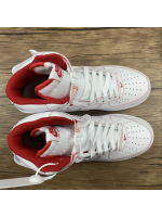 AF1 Mid ’07 Red Line