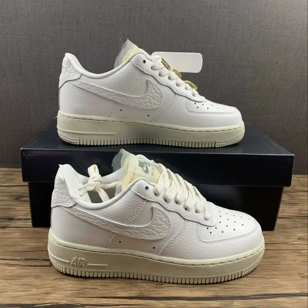 AF1 Summit White
