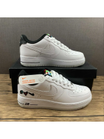 AF1 University Red 2