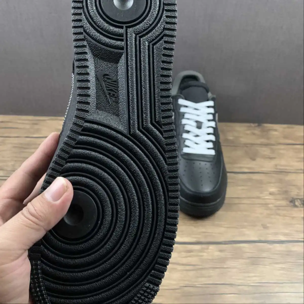 AF1 Virgil Moma