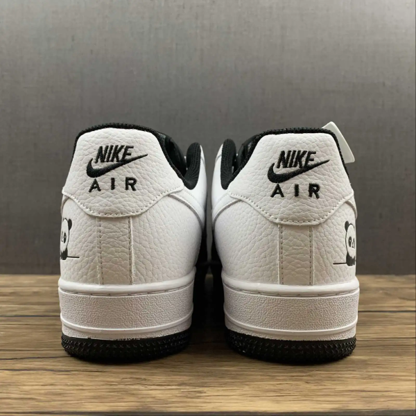 AF1 White Noir