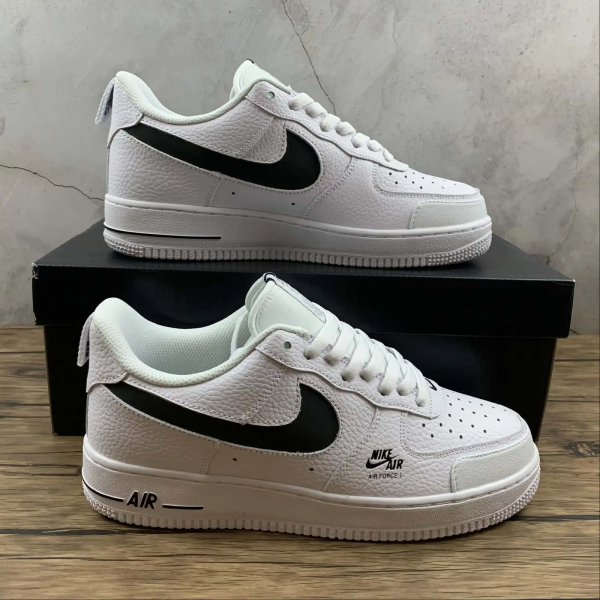 AF1 White Black