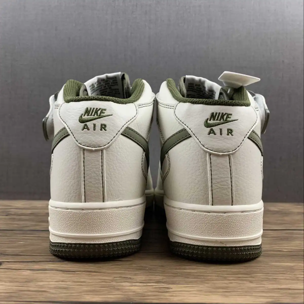 AF1’07 Mid Army Green