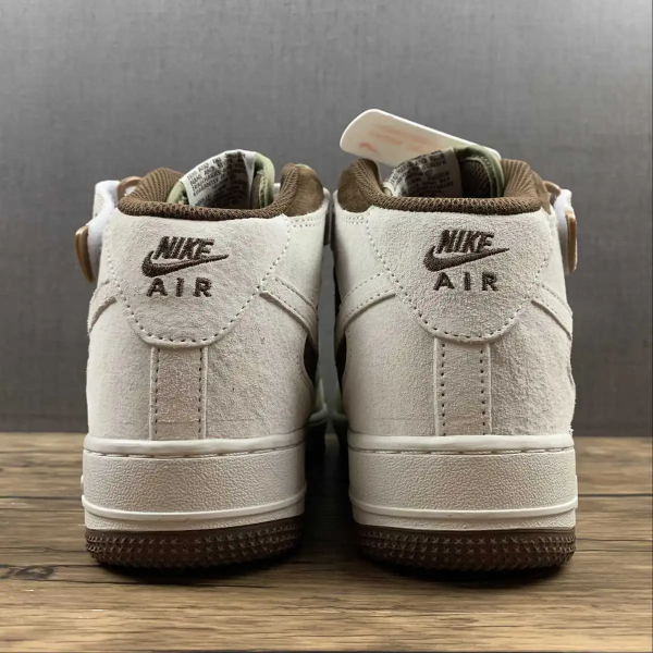 AF1’07 Mid Bown  & Green