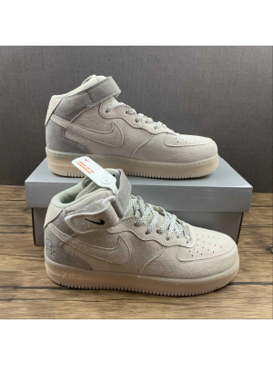 AF1’07 Mid Special Leather
