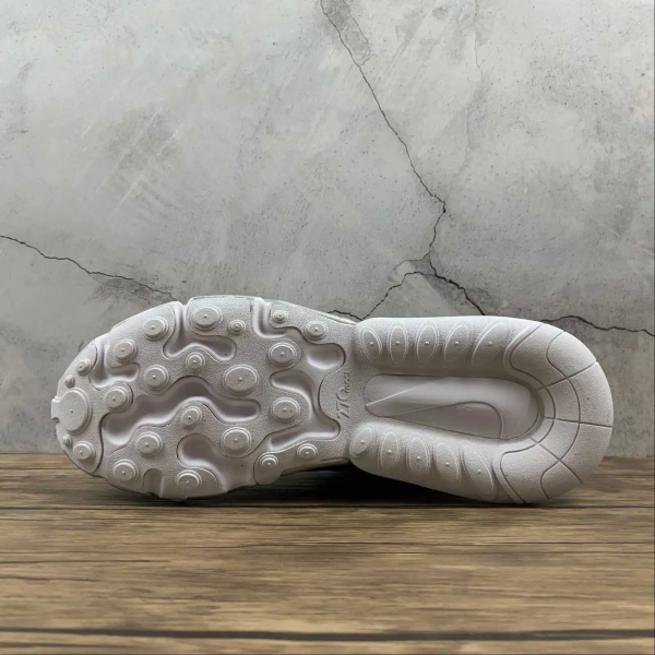 AIR MAX 270 React Golden Gray