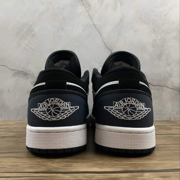AJ 1 Black Mate Low