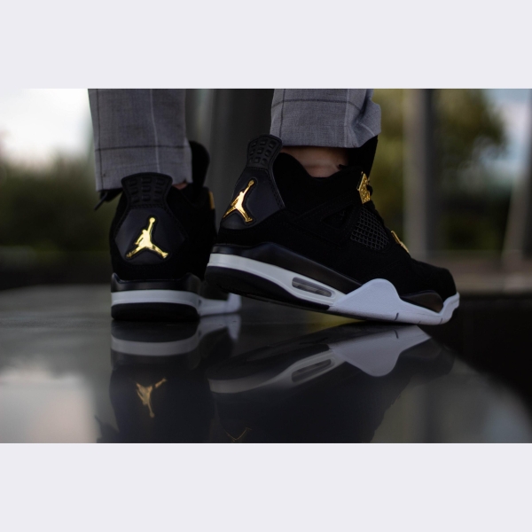 AJ 4 Golden Edition
