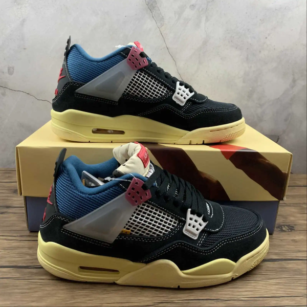 AJ 4 Retro SP