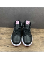 AJ1 Black Pink