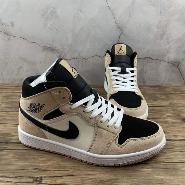 AJ1 Dark Desert