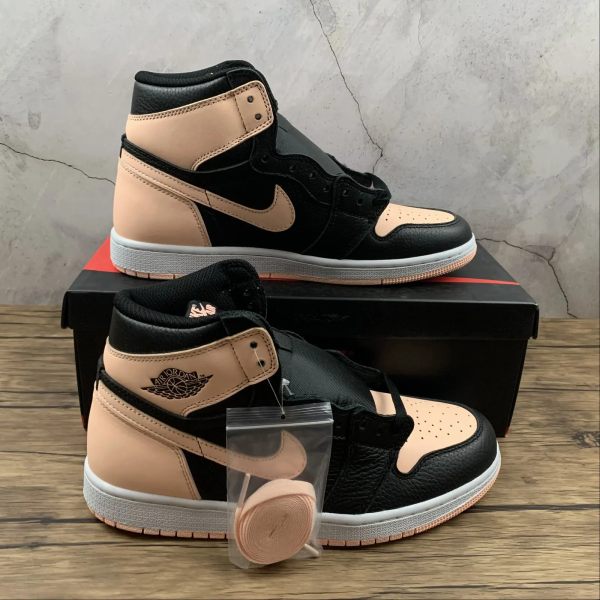 AJ1 Pink Black OG
