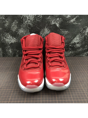 AJ11-Rouge-2.webp