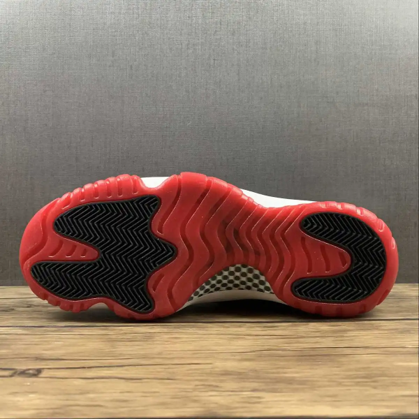 AJ11 True Red