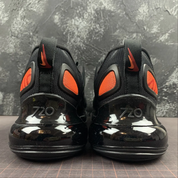 Air Max 720 Black_Hyper