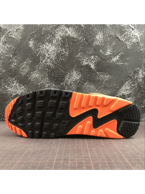 Air-Max-90-Orange-Essential-2.webp