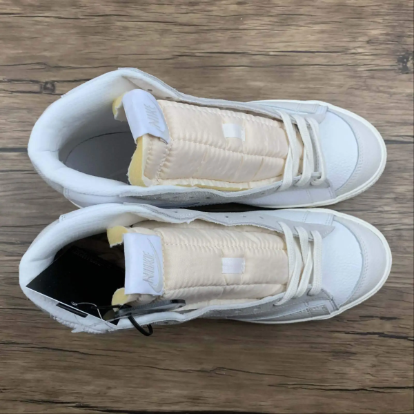 Blazer Classic White