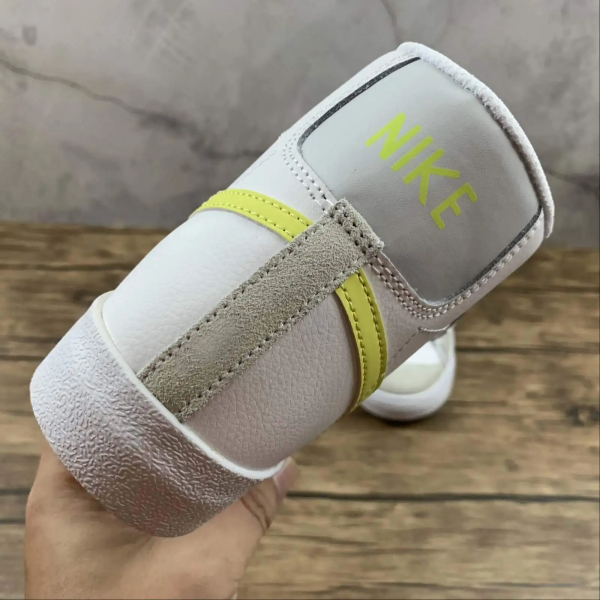 Blazer Classic Yellow