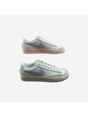 Blazer Low Blue White