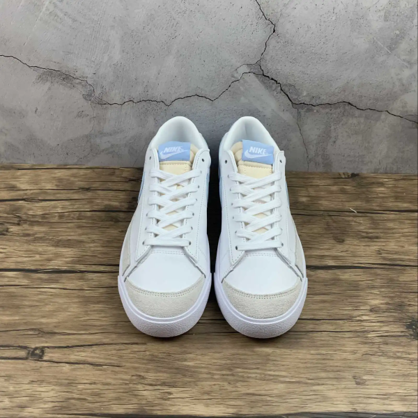 Blazer Low Blue White