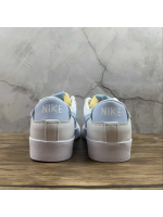 Blazer Low Blue White