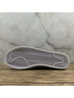 Blazer Low Green Logo