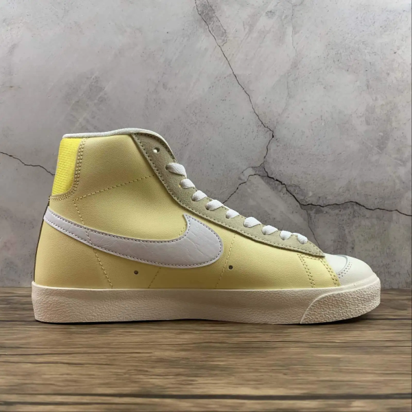 Blazer Yellow Classic