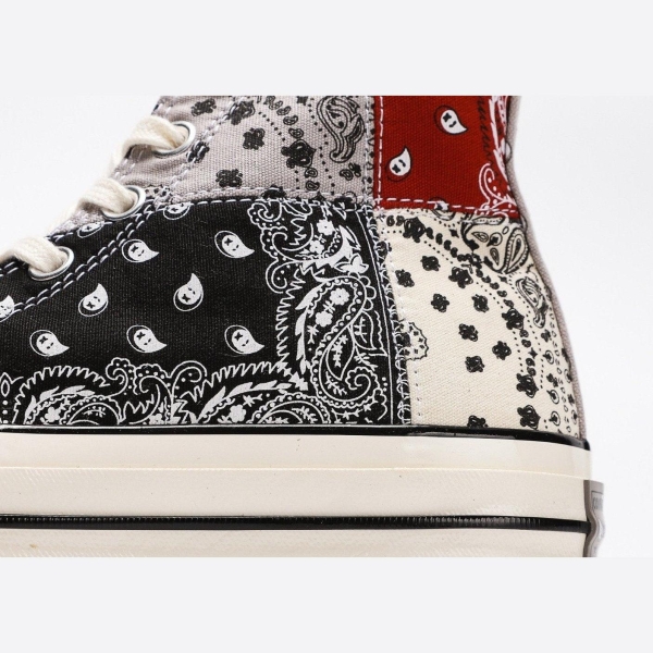 CONV3RS3 BANDANA GUETTO