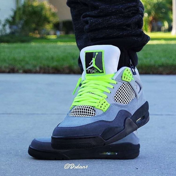 AJ4 new colorway gray