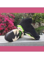 AJ6 generation of black and green