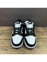NK Dunk Black White Panda