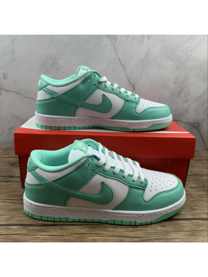 NK Dunk Green