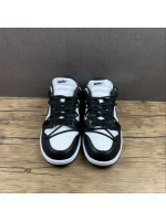 NK Dunk LTHR Black