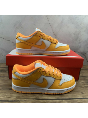 NK Dunk Laser Orange