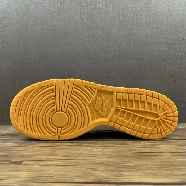 NK Dunk Orange & White-Gold