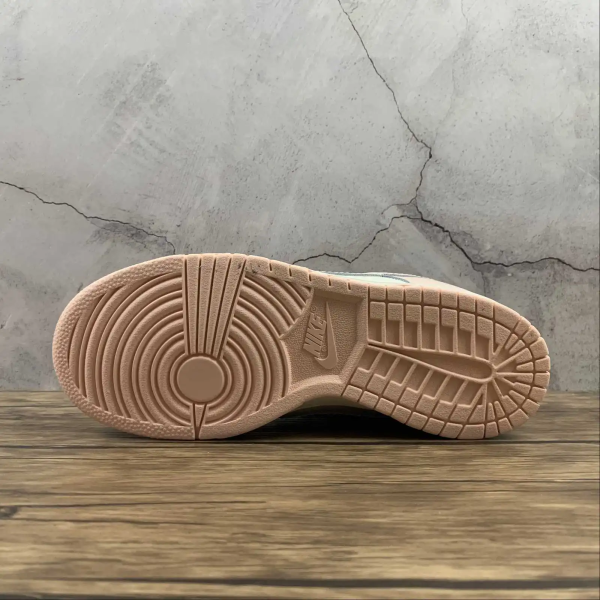 NK Dunk Sail & Orange Pearl