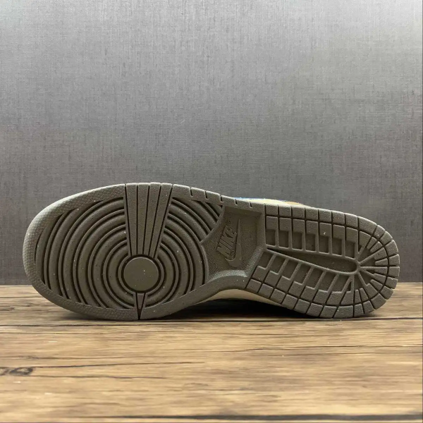 NK SB Dunk Brown and Yellow Blue