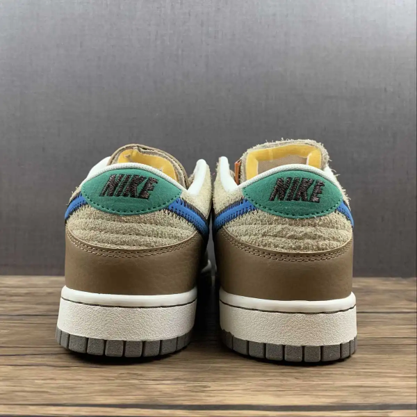 NK SB Dunk Brown and Yellow Blue