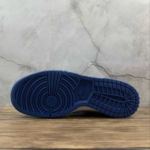 NK SB Dunk High Premium