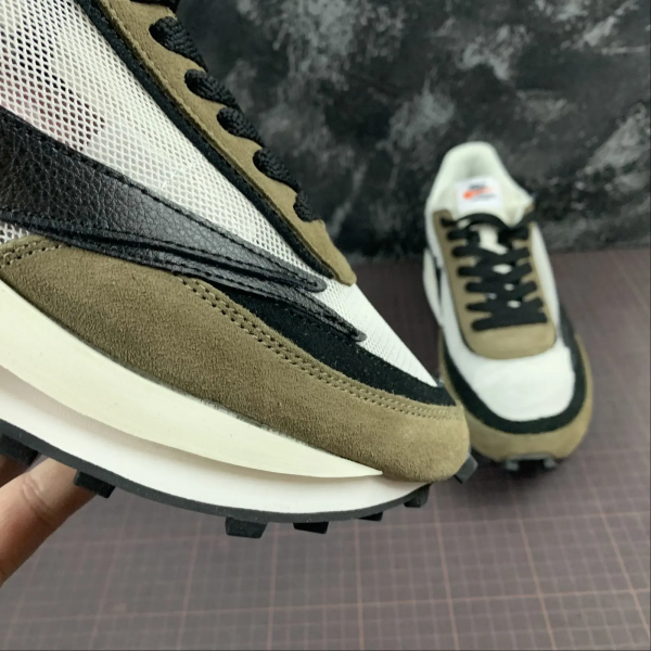 SACAI It Waffle Warzone