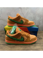 SB Dunk QS Orange