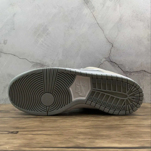 SB Dunk Summit White & White Wolf Grey