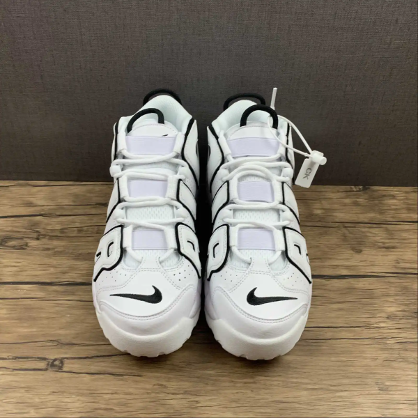 UPTEMPO Black White