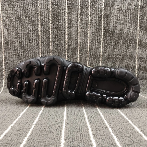 VAPORMAX FLYKNIT Black Golden
