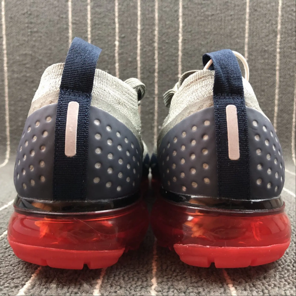 VAPORMAX FLYKNIT Grey