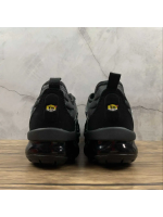 VAPORMAX PLUS Black
