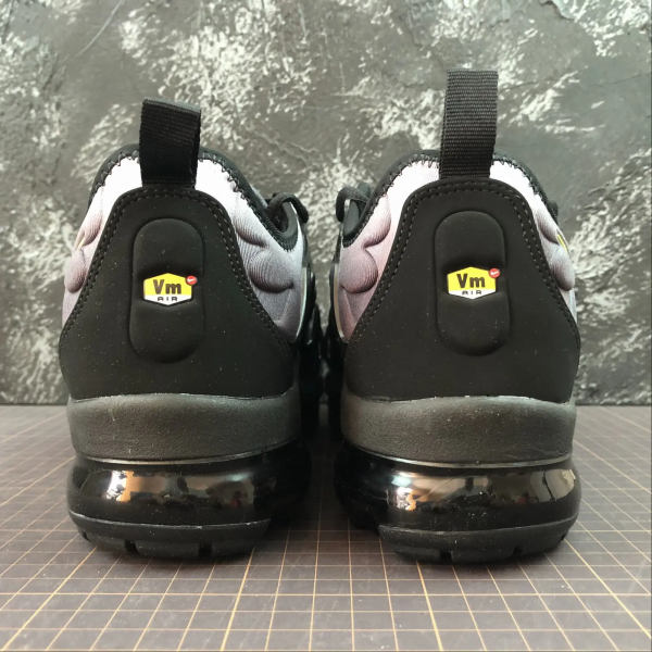 VAPORMAX PLUS Degraded Black