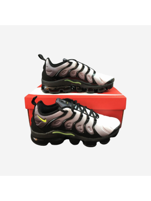 VAPORMAX PLUS Degraded Black